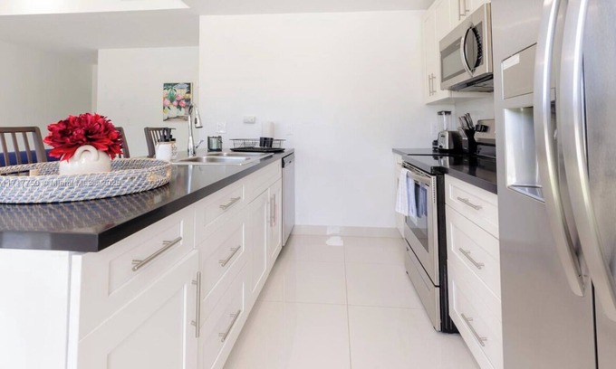Naranja House | Charming 3-bedroom townhome between Miami and The Keys!