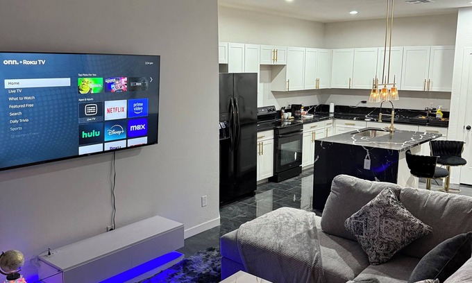 Arizona City House | Charming 3-bedroom house with WiFi and AC in lovely Arizona City