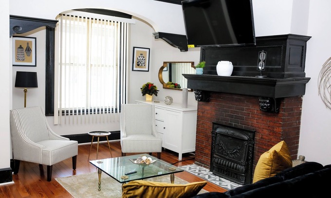 Philadelphia House | Charming 3-bedroom house in welcoming Philadelphia with AC, WiFi