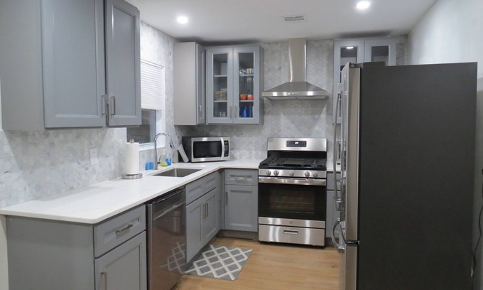 Tunkhannock Township House | Charming 3-bedroom house with AC, WiFi in serene Pocono Lake