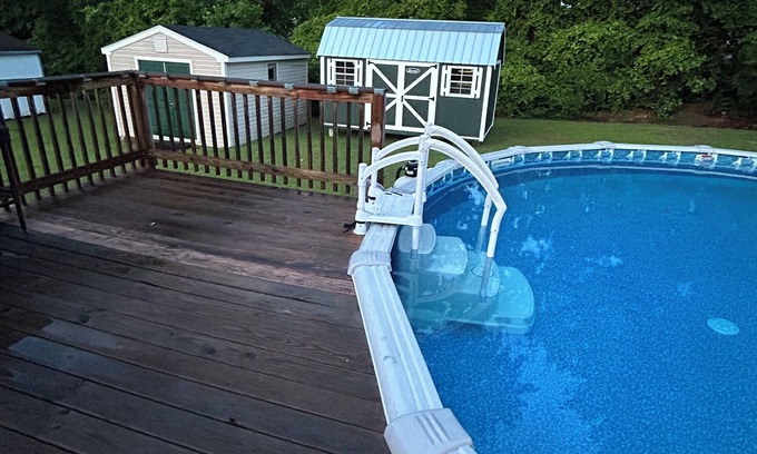 Rocky Mount House | Charming 3-bedroom house with WiFi, AC in awesome Rocky Mount
