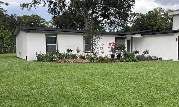 Winter Park House | Charming 3-bedroom house with WiFi, AC in welcoming Winter Park