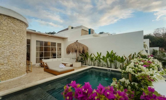 Tanjungbenoa Villa | Charming 3-bedroom villa with private sauna room