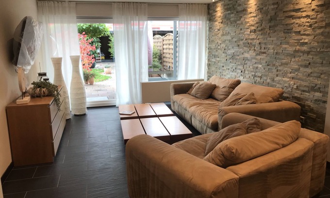 Dormagen Apartment | Charming 3 room fitter/vacation apartment between Düsseldorf and Cologne, Neuss