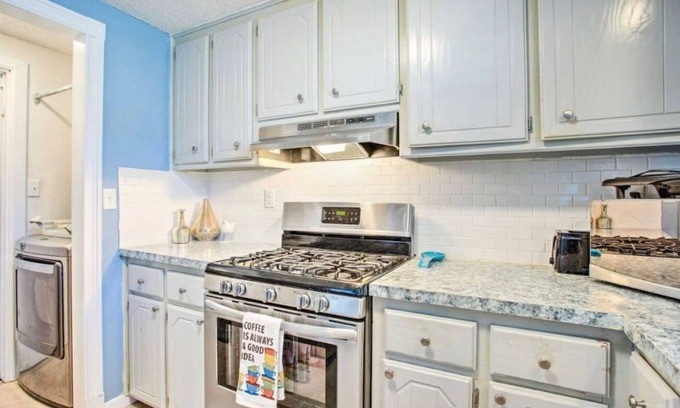 South Oklahoma City House | Charming 3beds 2baths large patio