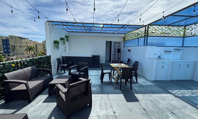 Residencial ROMANA Apartment | Charming 3BR apartment with private terrace & Jacuzzi. Just 3mins from the Beach