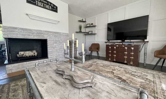 Tigard House | Charming 3BR Home - Minutes from Downtown Tigard!