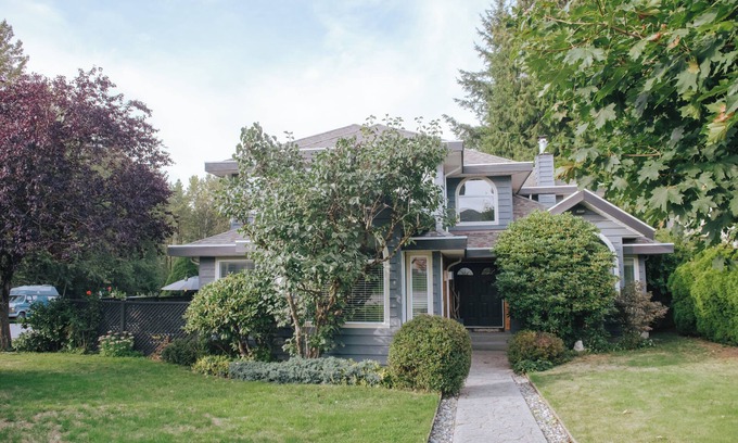 Garibaldi Highlands House | Charming 4-Bed Mountain Retreat