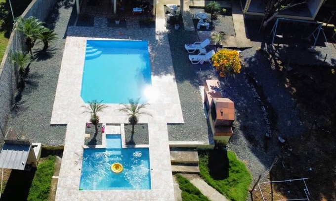 Piedra Blanca House | Charming 4-bedroom house with AC and WiFi rio Piscina inpMonseñor Nouel