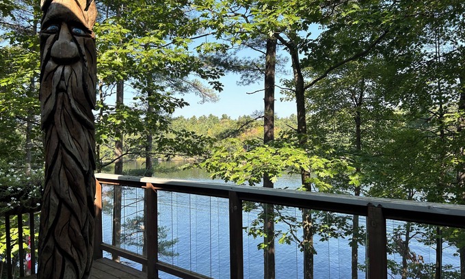 Muskoka Lakes Cottage | Charming 4-bedroom Cottage near Severn Falls