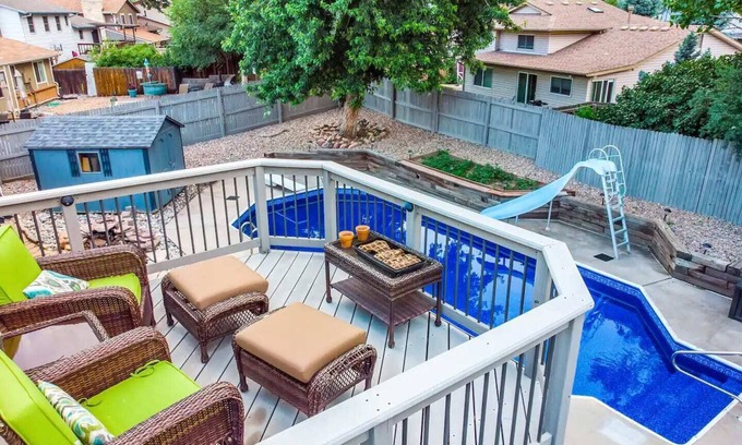 Columbine House | Charming 4-bedroom house with WiFi and fenced backyard in peaceful Littleton