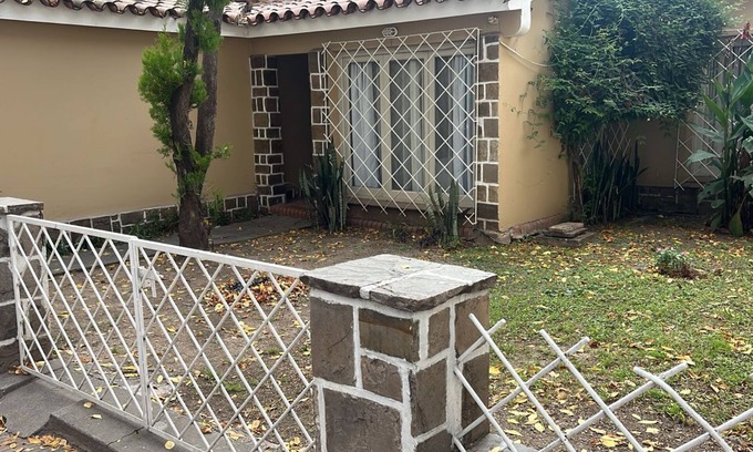 Salta House | Charming 4-bedroom house with AC and WiFi in brilliant Salta