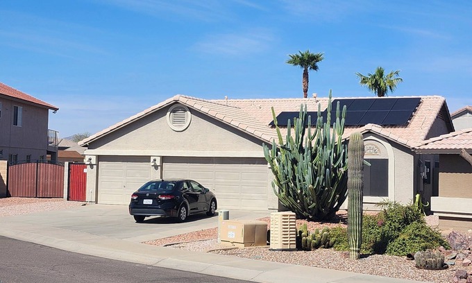 Mountain Vista Ranch House | Charming 4-bedroom pet friendly oasis with WiFi, AC in peaceful Surprise.