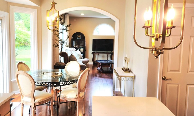 Batavia House | Charming 4-bedroom suburban sanctuary