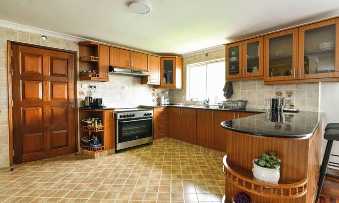 Athi River Villa | Charming 4-bedroom villa with WiFi in Athi River