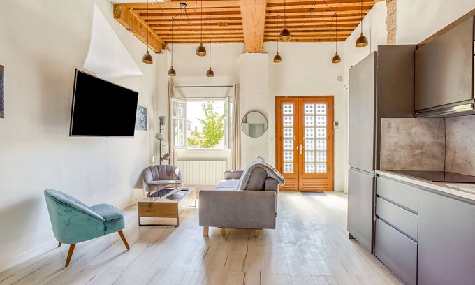 Griffon - Royale Apartment | Charming 6-Person Apartment – Terreaux & Croix Rousse Area