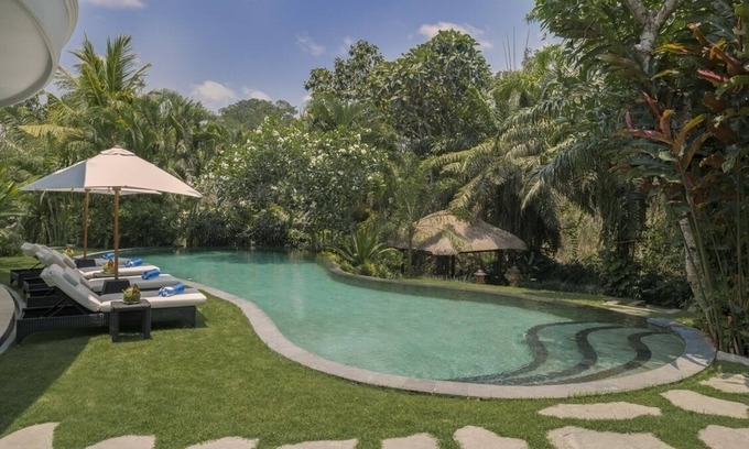 Cepaka Villa | Charming 7BR Villa In Tabanan! - 12Min Drive To Famous Tanah Lot Temple! W/Pool!