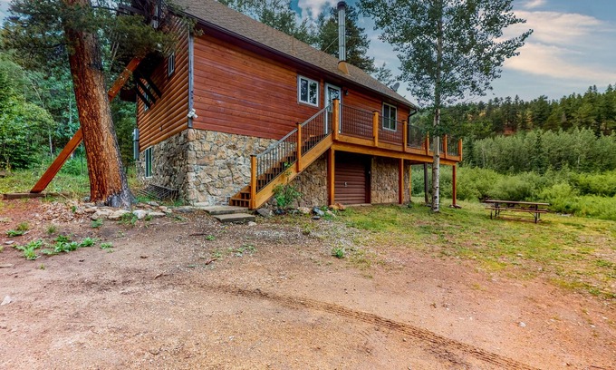 Bailey Cabin | Charming A-frame cabin next to stream on 3 acres