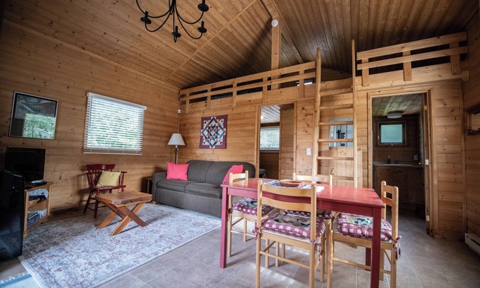 Scotch Creek Cabin | Charming, affordable cabin - steps from the beach!