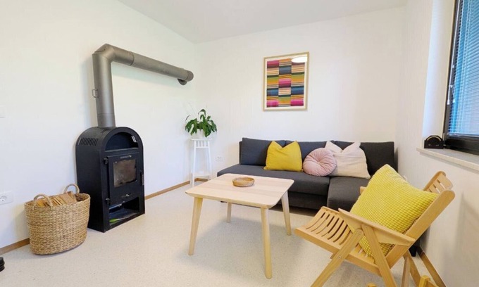 Zirovnica Apartment | Charming Alpine Retreat – Just Minutes from Lake Bled and Lake Bohinj