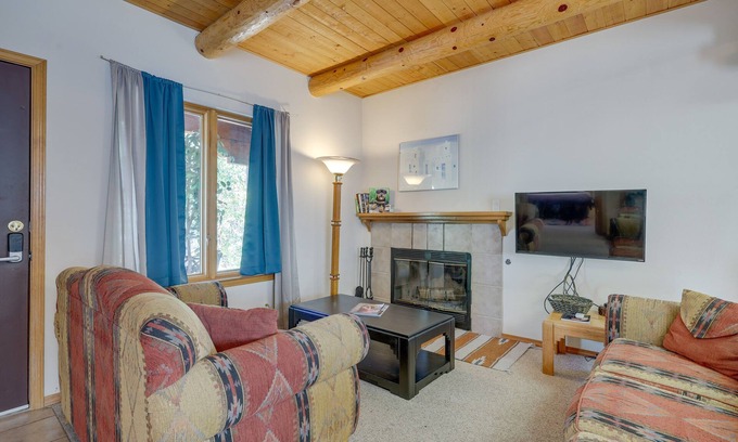 Amalia Cabin | Charming Amalia Retreat w/Fireplace & Grill!