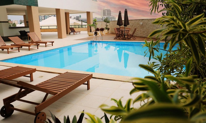 Rio Vermelho Apartment | Charming and cozy - Pool, beach and location.