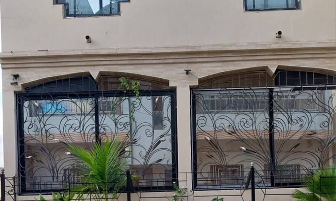 Pointe des Almadies House | Charming and spacious 3-bedroom vacation home with private parking lot