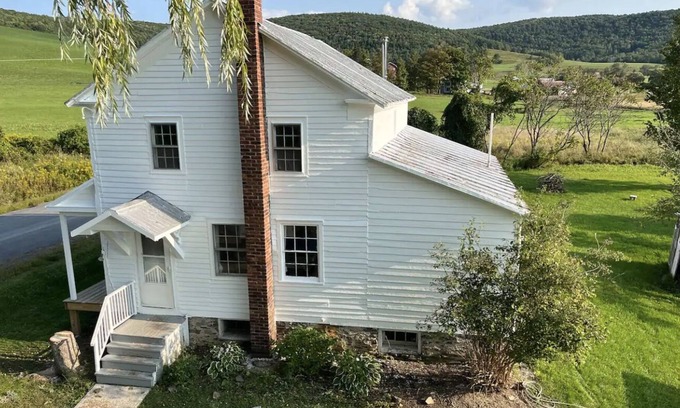 Cobleskill Other | Charming antique farmhouse with lake views!