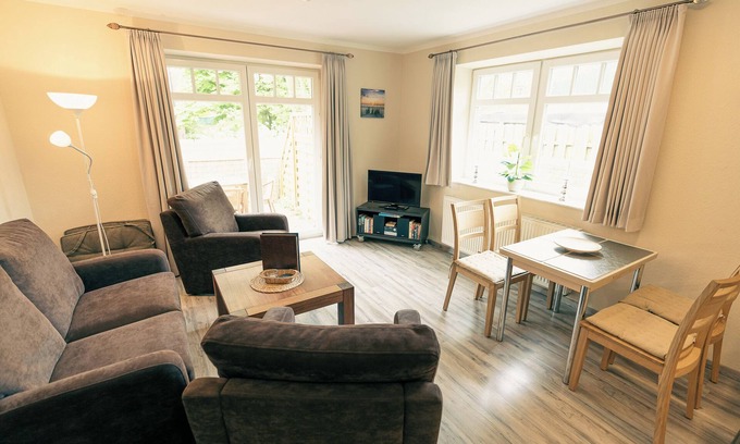 Spiekeroog Apartment | Charming apartment for 4 people in Haus Seeschwalbe int Dörp am Noorderpad