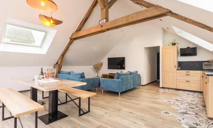 Parigny Apartment | Charming Apartment: Terrace, Patio, BBQ, Baby Gear, Free Parking, Near Mont-Saint-Michel