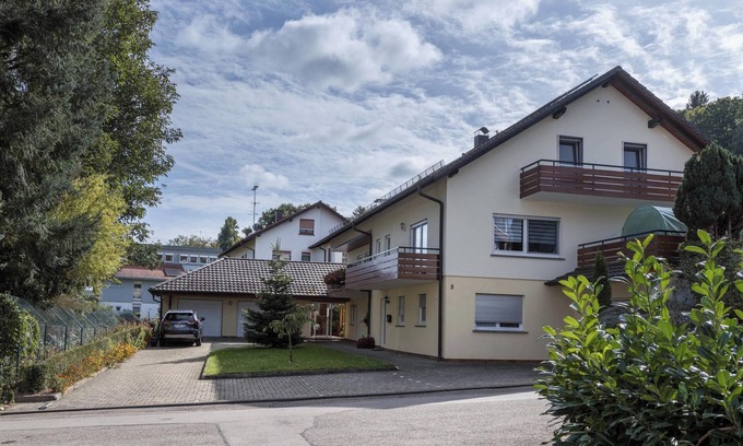Moos Apartment | Charming Apartment “Grauer” close to Lake Constance with Wi-Fi, Terrace & Garden