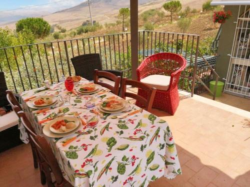 Lercara Friddi Apartment | Charming Apartment in Lercara Friddi with Terrace