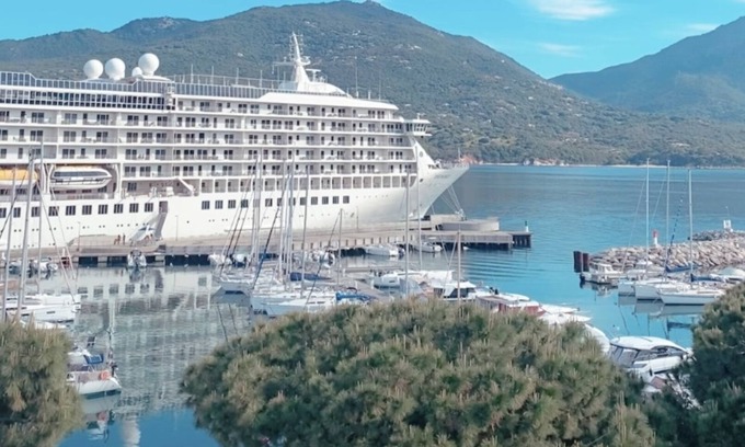 Propriano Apartment | CHARMING APARTMENT ON THE PORT, ONLY 5 MINUTES WALK FROM THE BEACHES