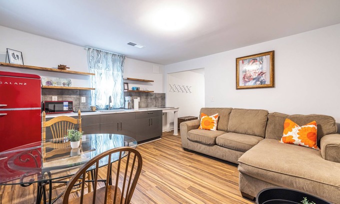 Church Street Apartment | Charming Apartment Mins to Airport & Downtown