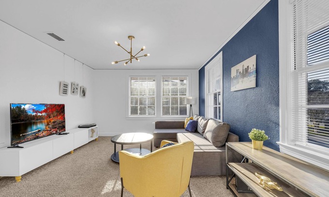 Southbank Apartment | Charming Apartment in San Marco