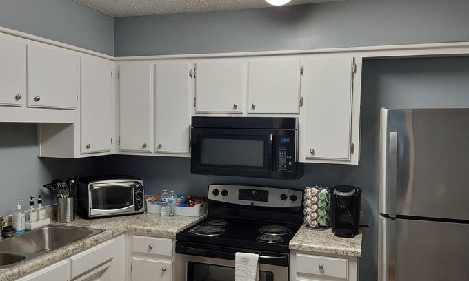 Spartanburg Apartment | Charming apartment located in the heart of historic downtown Spartanburg, SC!