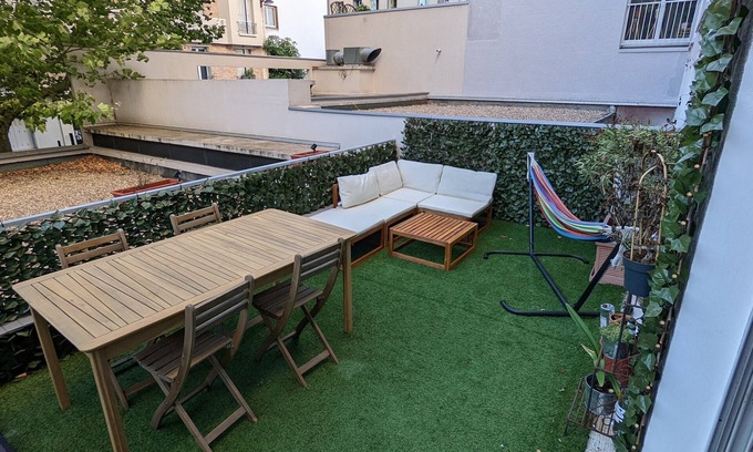 Quartier des peupliers Apartment | Charming Apartment w/Terrasse in Heart of Paris 13
