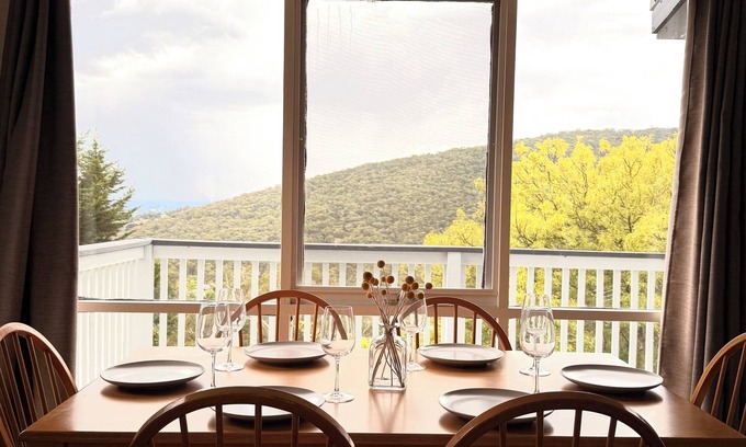 Tremont House | Charming Hillside Home City Views and the 1000 Steps!
