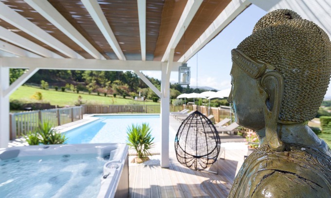 Saint-Pee-sur-Nivelle Apartment | Charming B&B and Gites a few minutes away from Saint-Jean-de-Luz and Biarritz