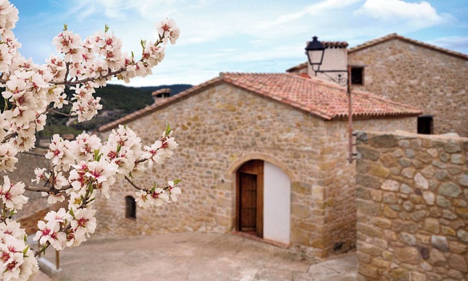 Lledo Cottage | Charming barn in the Matarraña, patio with barbecue and AC - Casa de las Letras