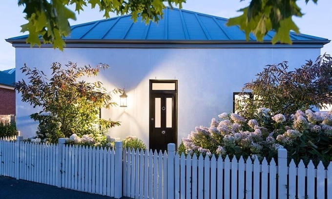 Battery Point House | Charming Battery Point Cottage