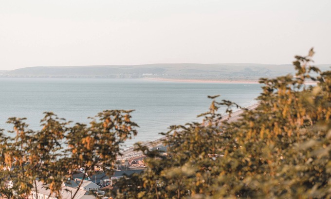 Westward Ho House | Charming Beach House with Stunning Ocean Views – Perfect for Relaxation!
