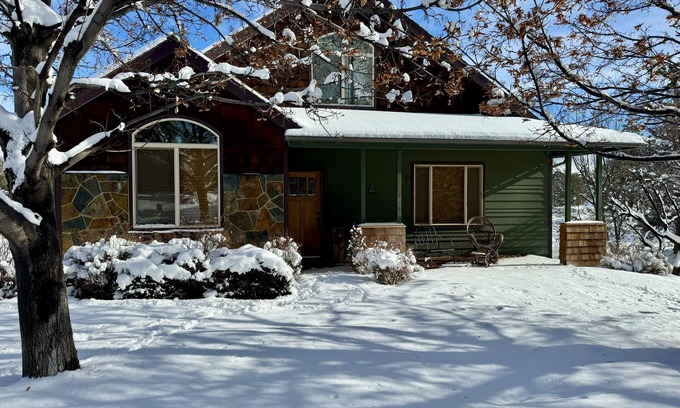 Boyd Acres House | Charming Bend Family Home 10 Minutes from Downtown