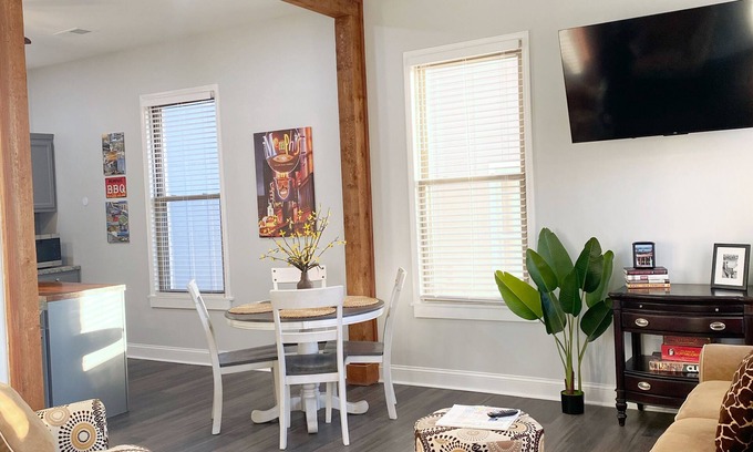 Uptown House | Charming, brand new 3-bedroom, 2 full bath house with AC and WiFi in Memphis!