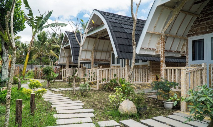 Kecamatan Pringgasela House | Charming bungalow in lovely Lombok ,Nusa Tenggara Bar. with WiFi, AC