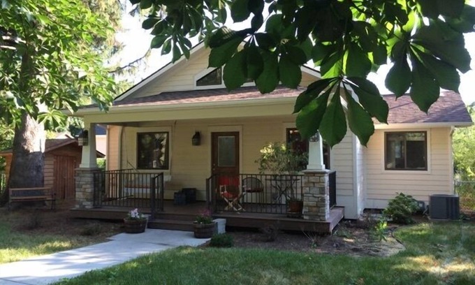 Lower Rattlesnake House | Charming Bungalow in Lower Rattlesnake, Close to Downtown & Trails