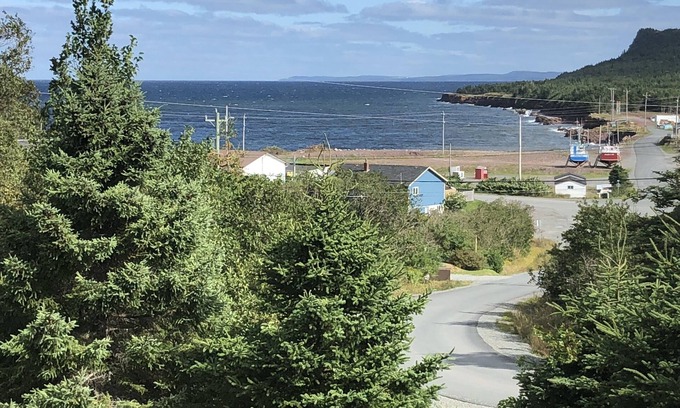 Norman's Cove-Long Cove House | Charming Oceanview Home Plus. Artists' Studio/cottage