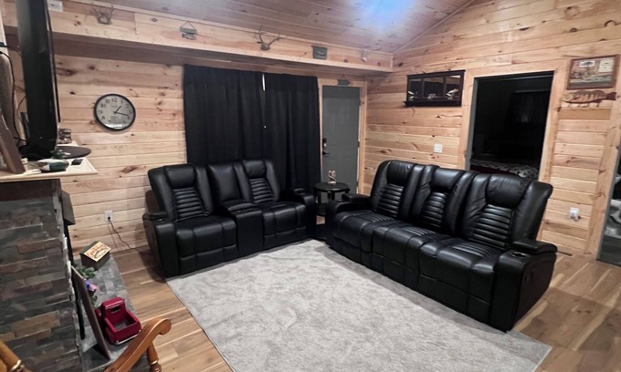 Corbin Cabin | Charming cabin retreat: cozy, scenic, and perfect for a relaxing getaway!