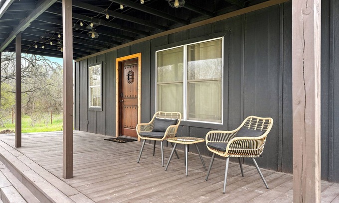 Del Valle Cabin | Charming cabin with AC and WiFi/20 min from DTA