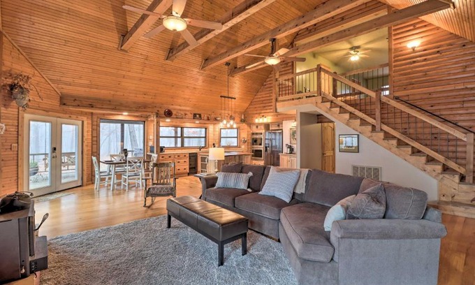 Mt. Sherman House | Charming Cabin with Hot Tub, Fire Pit and Views!